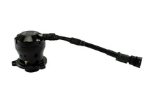 Load image into Gallery viewer, Turbosmart Kompact EM Blow Off Valve VR15 Dual Port - TS-0223-1084