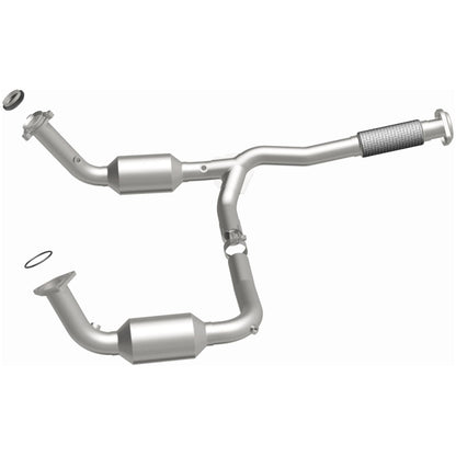 Magnaflow 2004 Buick Rainier 5.3L Direct Fit Converter Magnaflow