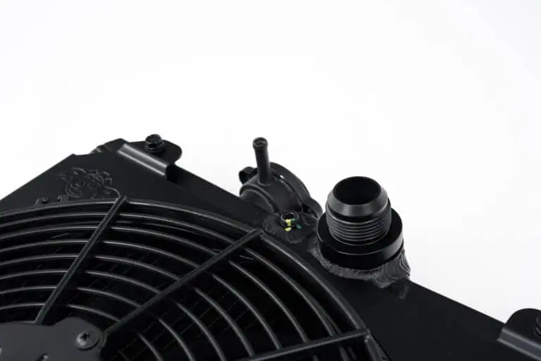 CSF 2858X Universal Half Radiator w/-16AN & Slip-On Fittings/12in SPAL Fan & Shroud CSF