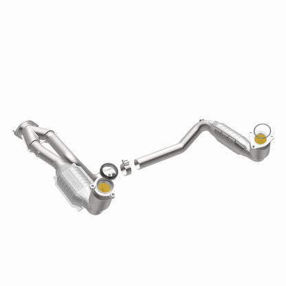 MagnaFlow Conv DF Chevy/GMC Avalanche/Sierra/Silverado/Suburban/Yukon XL 1500 / Tahoe/Yukon 5.3L Magnaflow