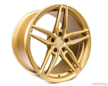Load image into Gallery viewer, VR Forged D10 Wheel Gloss Gold 18x9.5 +40mm 5x114.3