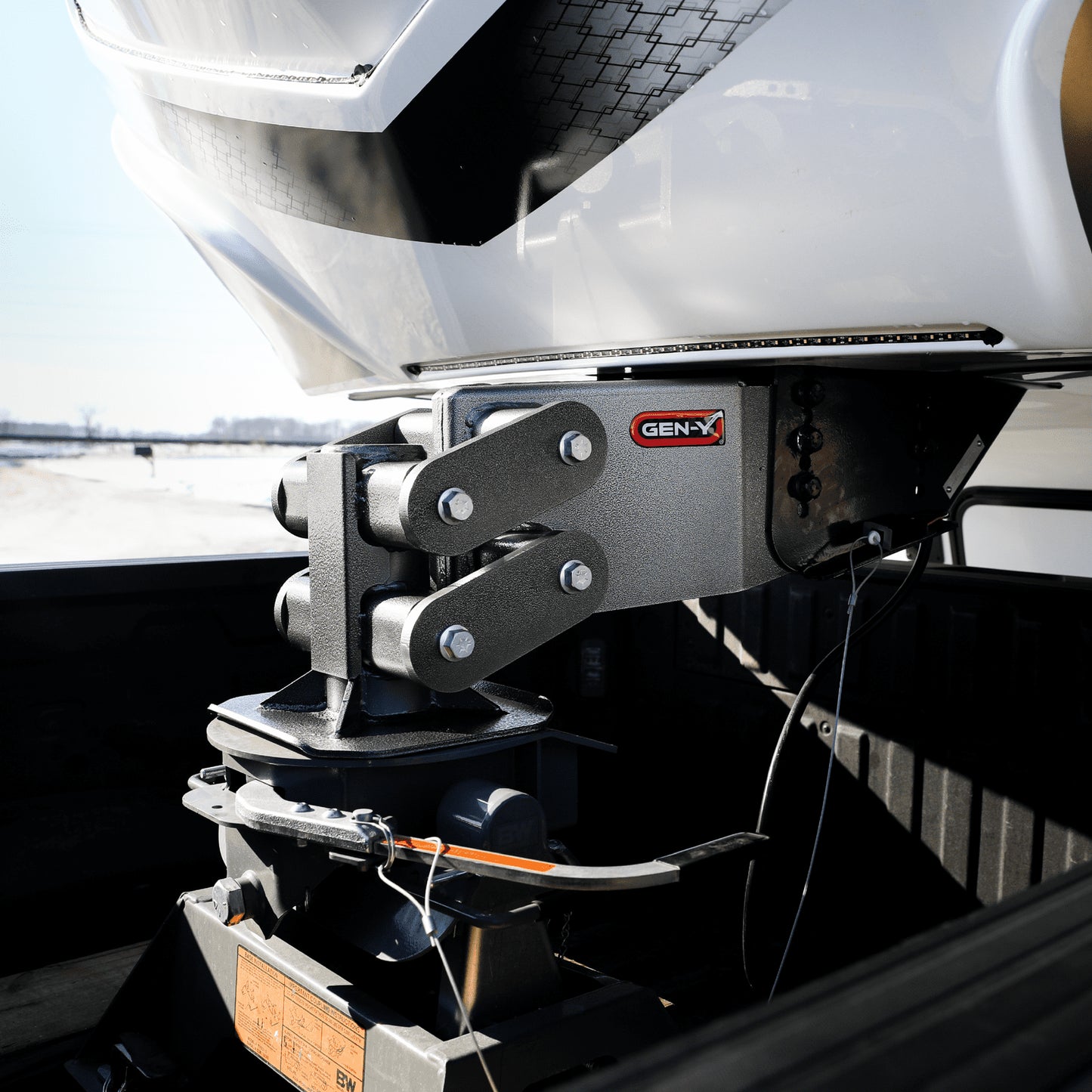 Gen-Y Executive Torsion-Flex Fifth Wheel King Pin Box 8.5K pin weight for LCI 1621, 1621 HD, *1116, and *1716 Frames - GH-8090
