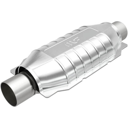 MagnaFlow Conv Universal 2.25in Inlet 2.25in Outlet 16in Length 6.375in Width Magnaflow