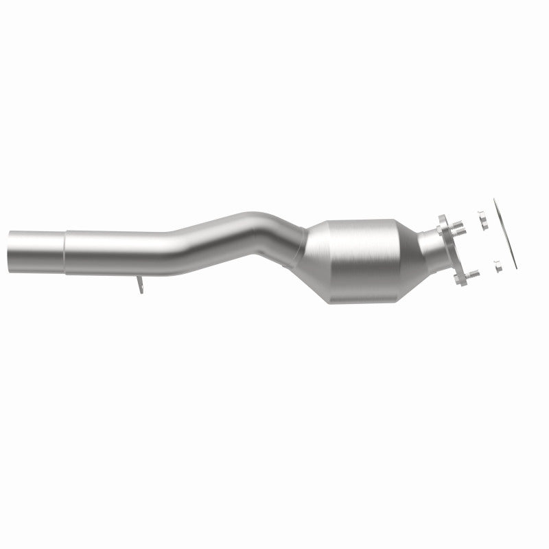 Magnaflow 10-11 Cayenne V8 4.8 OEM Underbody Direct Fit Converter Magnaflow