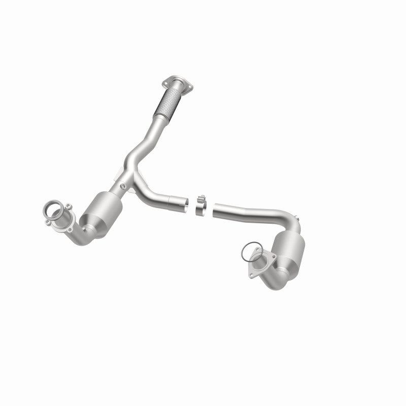 Magnaflow 2004 Buick Rainier 5.3L Direct Fit Converter Magnaflow