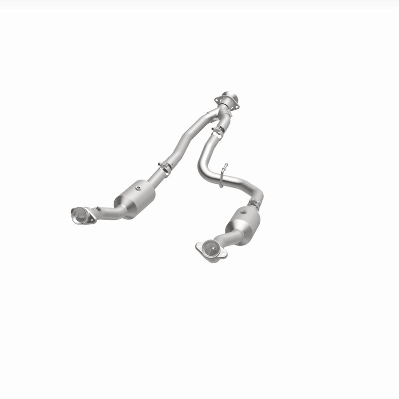 MagnaFlow 20-21 Ford Transit-150 Single Underbody V6 3.5L RWD Direct-Fit Catalytic Converter Magnaflow