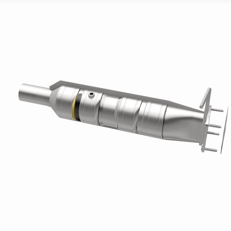 MagnaFlow 09-17 Ford F53 V10 6.8L Underbody Direct Fit Catalytic Converter Magnaflow