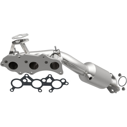 Magnaflow 2013 FJ Cruiser V6 4 OEM Manifold Direct Fit Converter Magnaflow