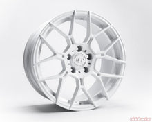 Load image into Gallery viewer, VR Forged D09 Wheel Gloss White 18x9.5 +45mm 5x120