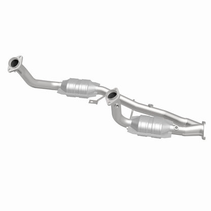 Magnaflow 95-96 Ford Windstar 3.0L Direct Fit Converter Magnaflow