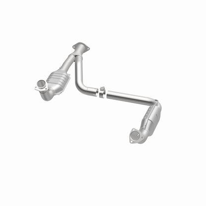 MagnaFlow Conv DF 00-01Tahoe/Yukon V8 5.7L Magnaflow
