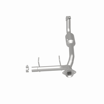 MagnaFlow Conv Direct Fit 05-06 Lincoln Navigator 5.4L w/ 3in Main Piping Magnaflow