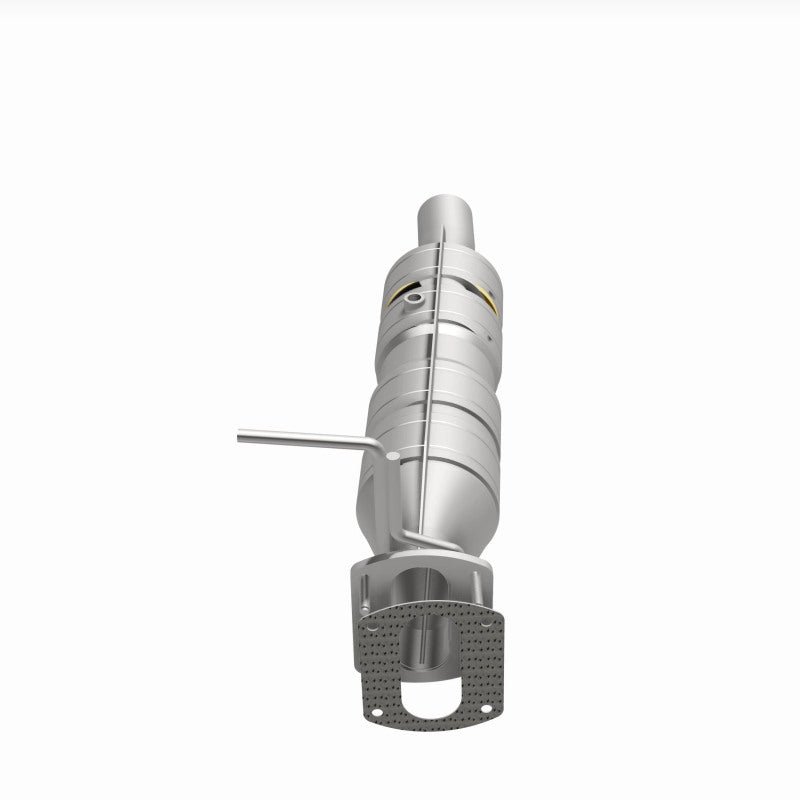 MagnaFlow 09-17 Ford F53 V10 6.8L Underbody Direct Fit Catalytic Converter Magnaflow