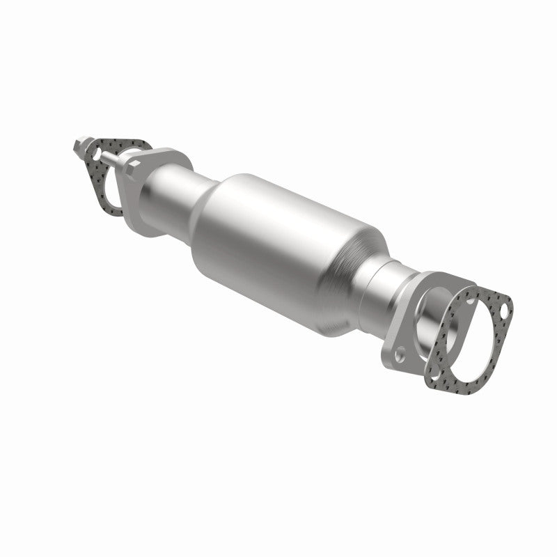 MagnaFlow Conv Direct Fit 2011 Kia Sorento 3.5 Underbody Magnaflow