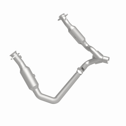 Magnaflow 11-13 Ram 1500 4.7L Direct Fit Converter Magnaflow