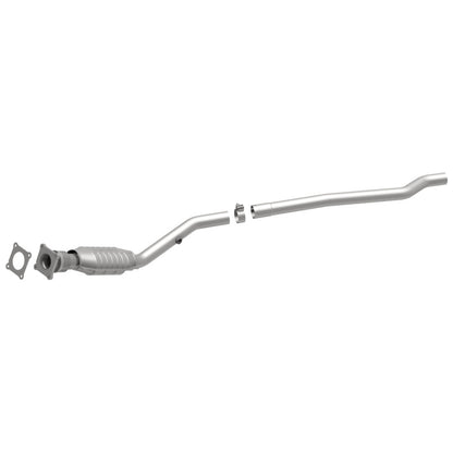 MagnaFlow Conv DF 96-98 Caravan-Voyager 3.3L/ Magnaflow