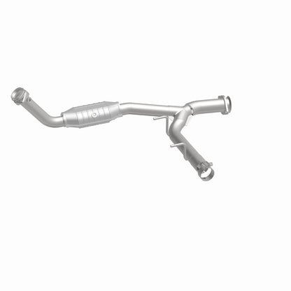 MagnaFlow Conv DF 03-05 Ford Expedition/05-06 Lincoln Navigator 5.4L P/S Magnaflow