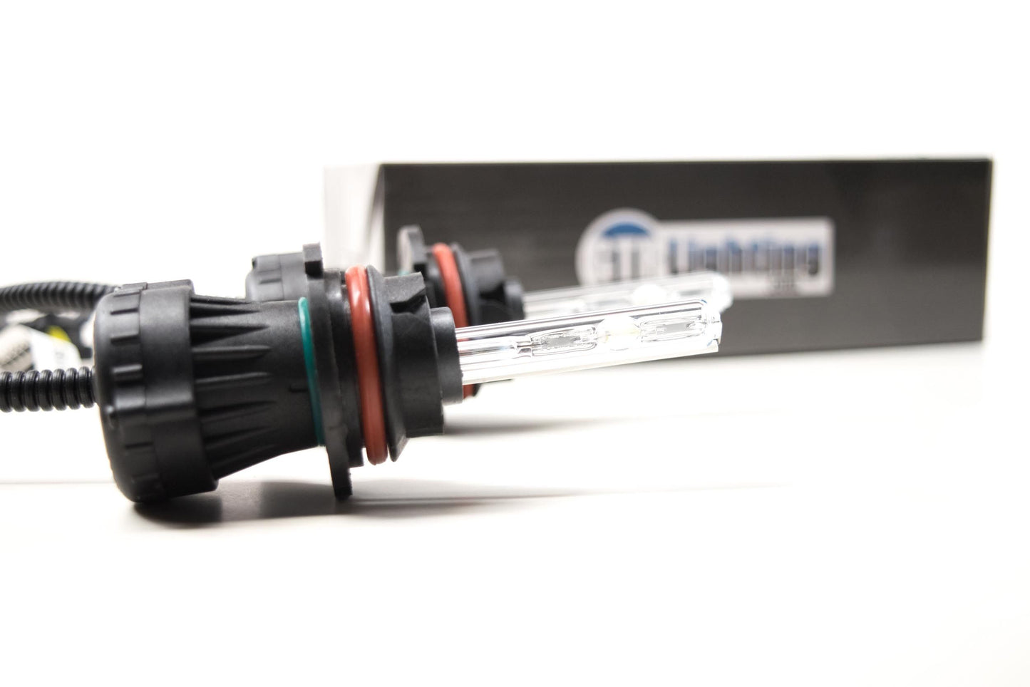 GTR Lighting 6000K 9004/9007 Bi-Xenon Bi-Xenon HID Bulbs (Pair) - GTR.N.009