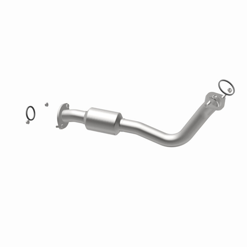 Magnaflow Conv DF 13-15 RAV4 2.5 Underbody Magnaflow