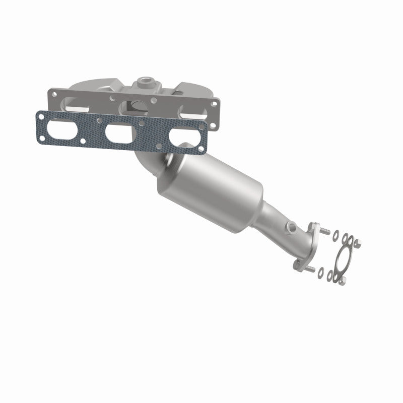 MagnaFlow Conv DF BMW 01-05 325 2.5L / 01-05 330 3.0L / 01-02 Z3 2.5L/3.0L California - Rear Magnaflow