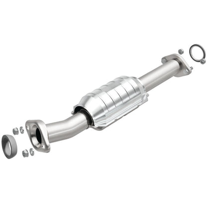MagnaFlow Conv DF 2002 Suzuki Aerio 2.0L Magnaflow