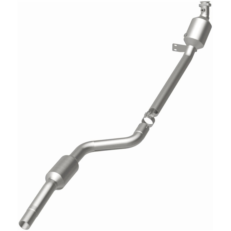 Magnaflow 12-14 C350 V6 3.5 OEM Underbody Direct Fit Converter Magnaflow