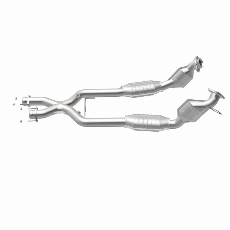 Magnaflow Conv DF 96-98 4.6L *California* Magnaflow