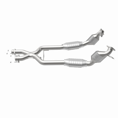 Magnaflow Conv DF 96-98 4.6L *California* Magnaflow