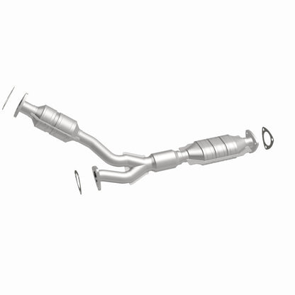 MagnaFlow Conv DF 00-03 Saturn 3L Rear Magnaflow