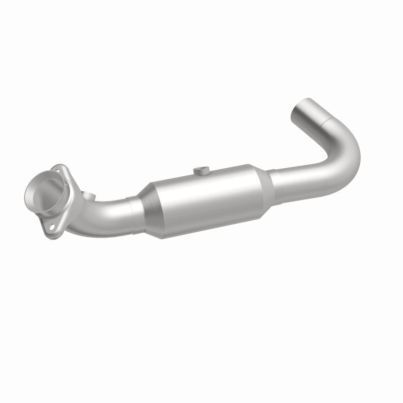 Magnaflow 07-08 Ford Expedition 5.4L Direct Fit Converter Magnaflow