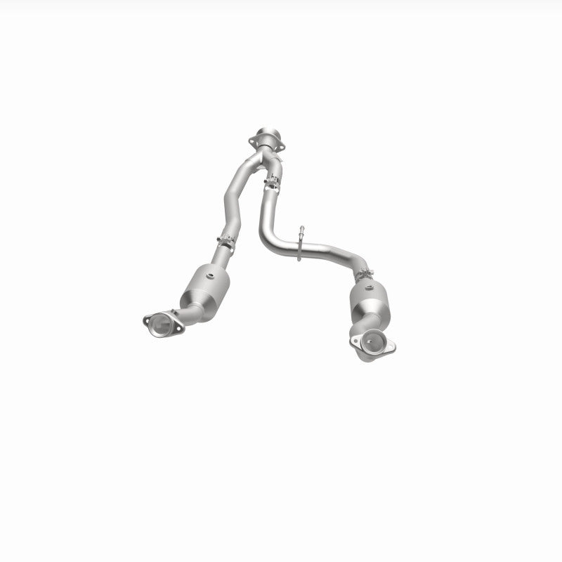 MagnaFlow 20-21 Ford Transit-150 Single Underbody V6 3.5L RWD Direct-Fit Catalytic Converter Magnaflow