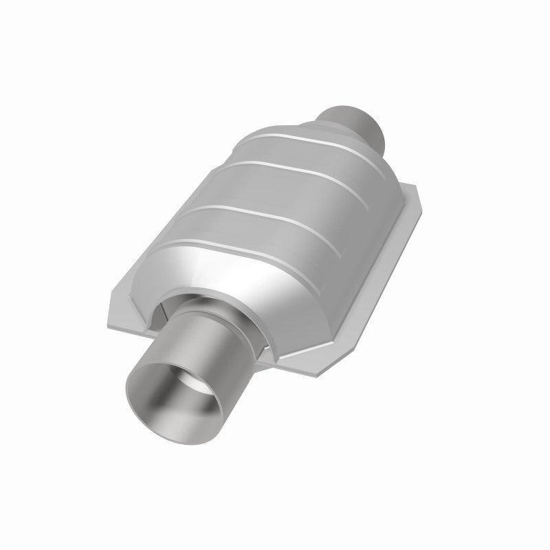 MagnaFlow Conv Univ 2.25 inch Inlet/Outlet Center/Center Oval (CA OBDII) Magnaflow