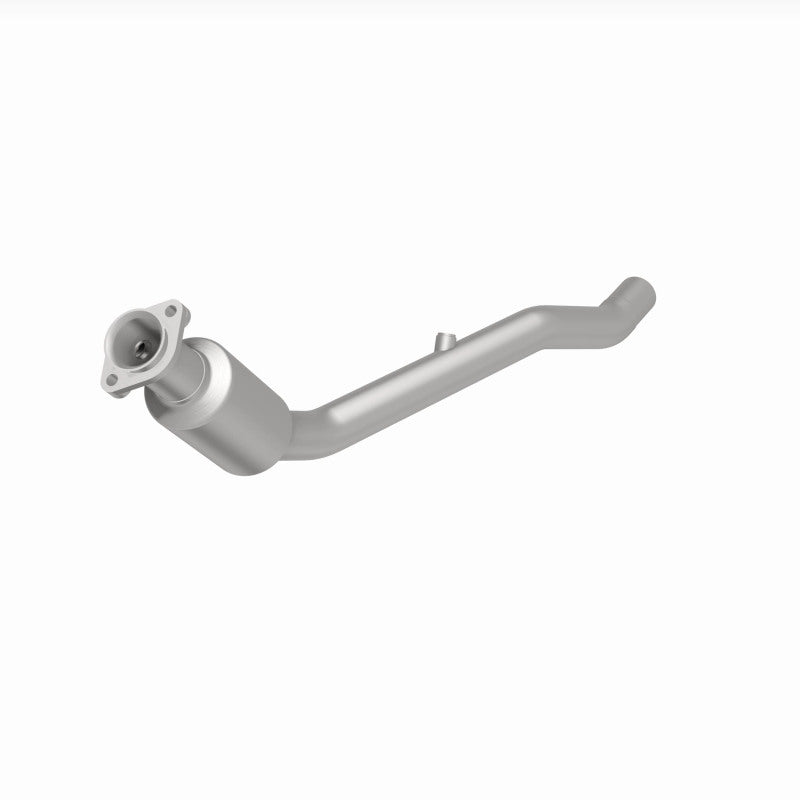 Magnaflow 05-06 Land Rover LR3 4.4L Direct Fit Converter Magnaflow
