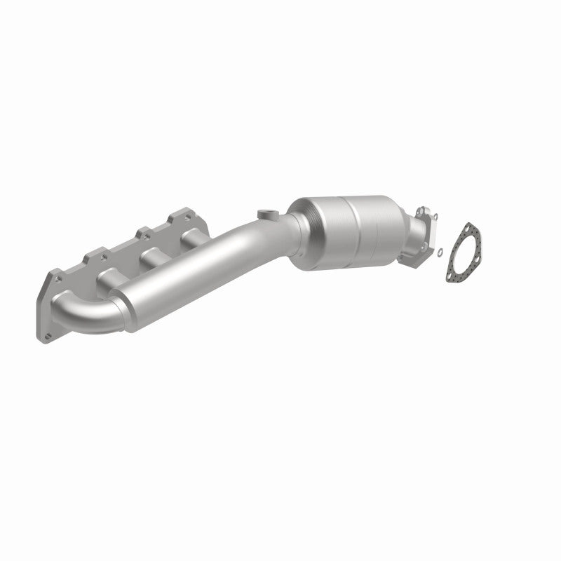 MagnaFlow Conv DF 02-04 VW Passat 4.0L Magnaflow