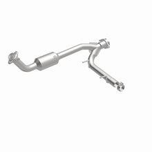 Load image into Gallery viewer, MagnaFlow Conv Direct Fit 05-06 Lincoln Navigator 5.4L w/ 3in Main Piping