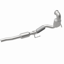 Load image into Gallery viewer, Magnaflow 16-18 Volkswagen Jetta L4 OEM Underbody Single Direct Fit Converter