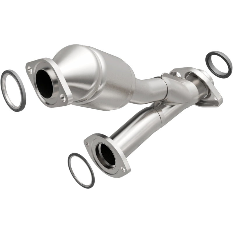MagnaFlow Conv DF 01-03 Highlander 3L rr OEM Magnaflow