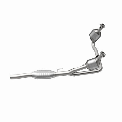 MagnaFlow Conv DF 00-03 Dakota 3.9L 2WD CA em Magnaflow