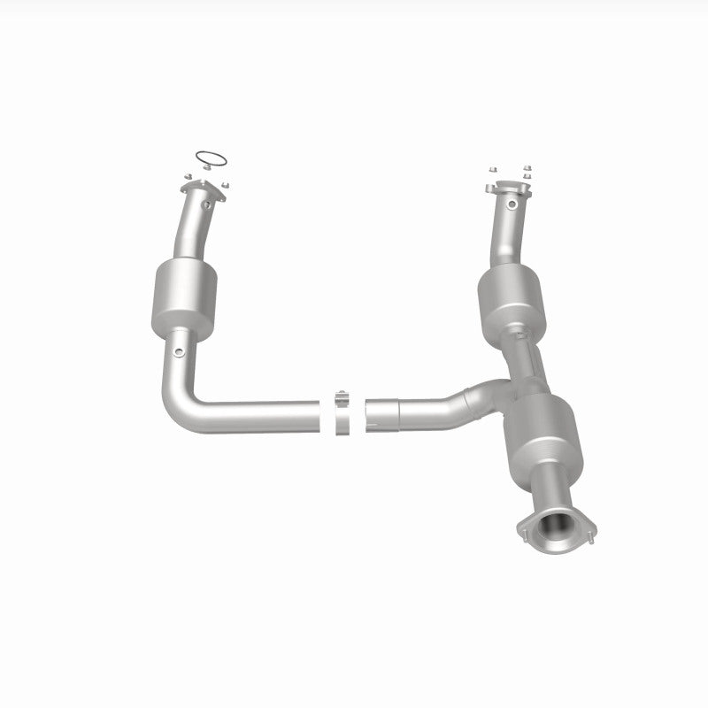 Magnaflow 18-20 Chevrolet Express 2500 Single Underbody 4.3L Direct Fit Catalytic Converter Magnaflow