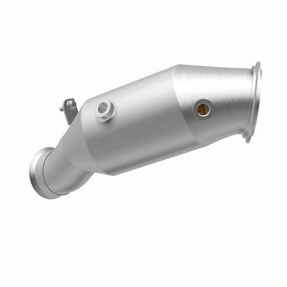 MagnaFlow 2014 BMW 335i GT xDrive 3.0L Underbody Direct Fit EPA Compliant Catalytic Converter Magnaflow