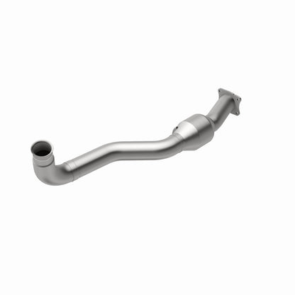 MagnaFlow Conv. DF 01-05 GM Silv/Sierra 6.6L Magnaflow
