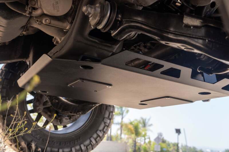 DV8 16-23 Toyota Tacoma Front Skid Plate