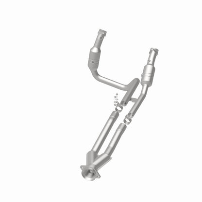 Magnaflow 15-17 Ford Transit-150 3.7L Direct Fit Converter Magnaflow