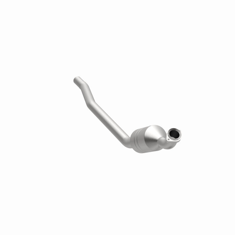 Magnaflow Conv DF 2006-2011 R350 3.5 L Underbody Magnaflow
