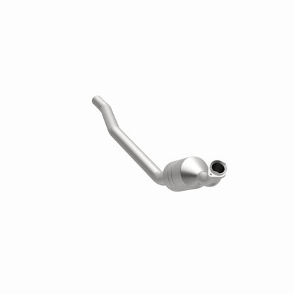Magnaflow Conv DF 2006-2011 R350 3.5 L Underbody Magnaflow