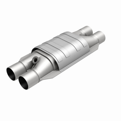 MagnaFlow Conv Univ 2 D/D W/O2 Boss Magnaflow