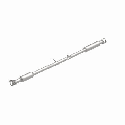MagnaFlow Conv Direct Fit OEM 14-15 Hyundai Tucson 2.0L Underbody Magnaflow