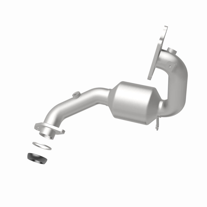 Magnaflow Conv DF 2015 Juke L4 1.6L OEM Magnaflow