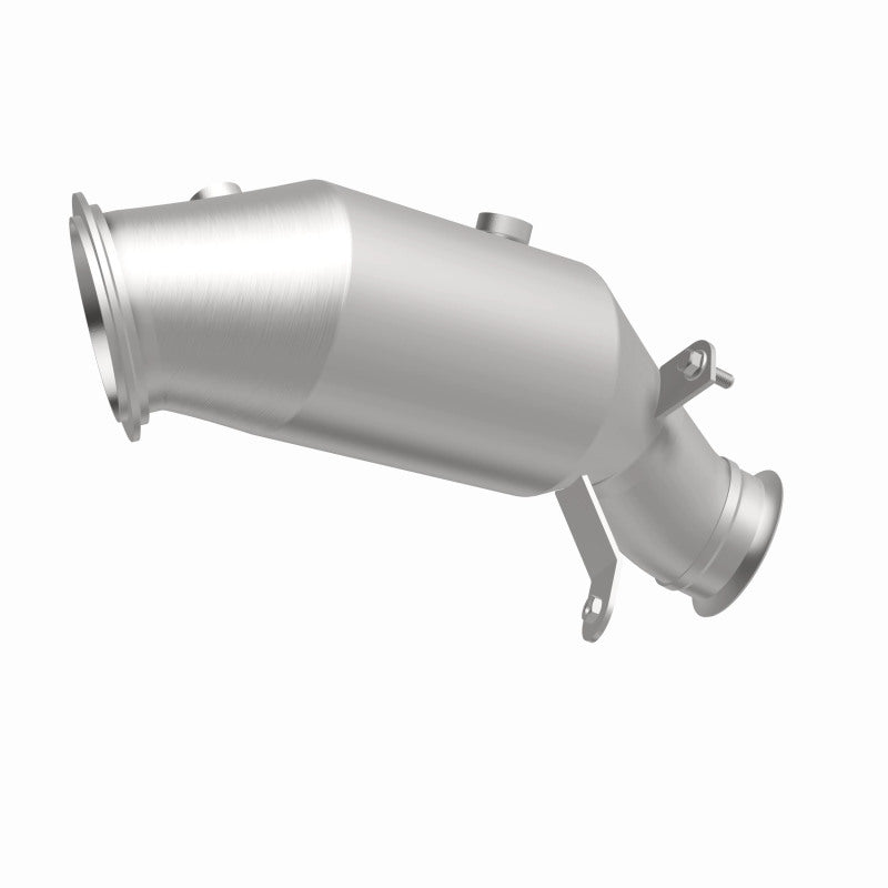 MagnaFlow 2014 BMW 335i GT xDrive 3.0L Underbody Direct Fit EPA Compliant Catalytic Converter Magnaflow