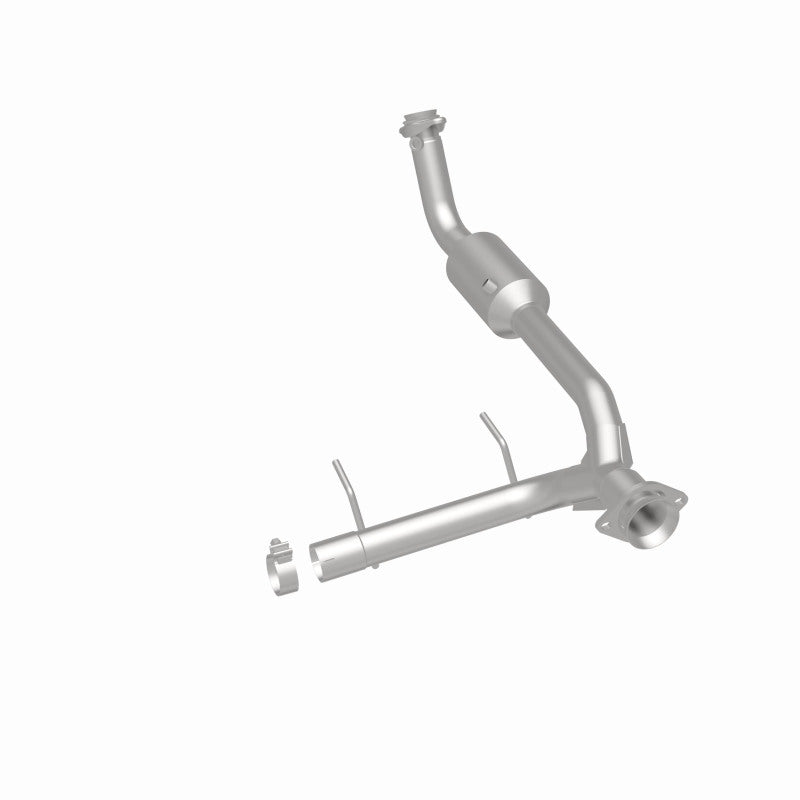 MagnaFlow Conv Direct Fit 05-06 Lincoln Navigator 5.4L w/ 3in Main Piping Magnaflow